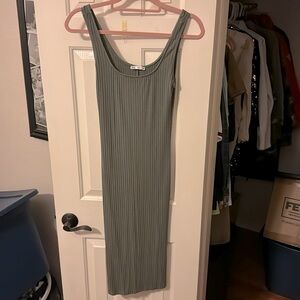Green ribbed midi dress, Brand: Zara, Size: Medium